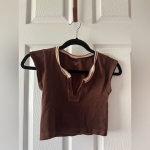 Urban Outfitters Out From Under Go For Gold Cropped Top
Size: M/L